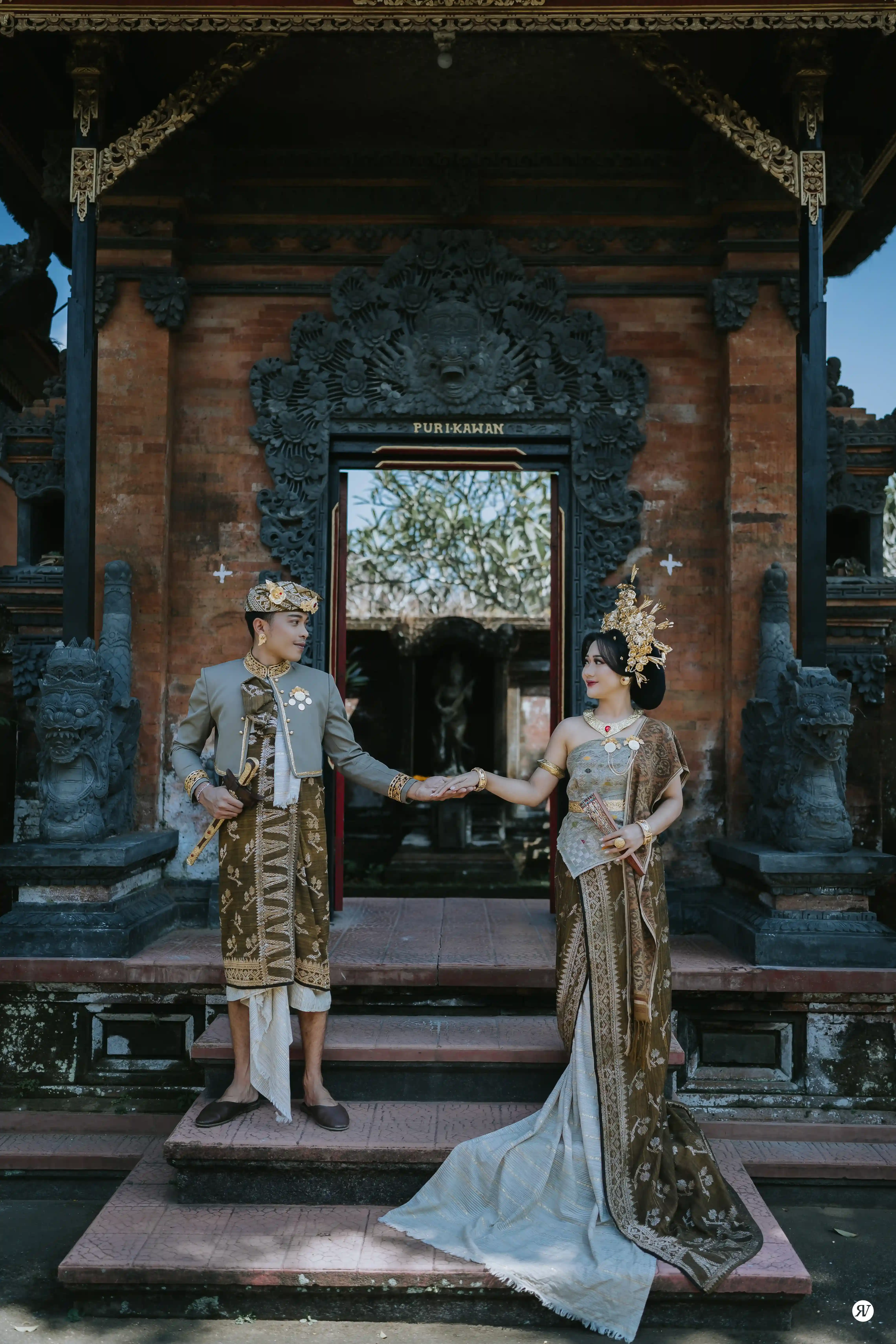 Momen